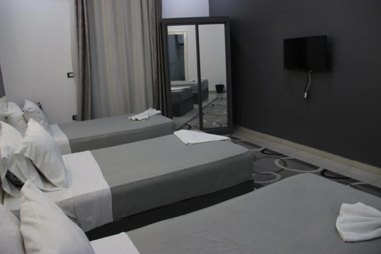 Azar Boutique Hostel